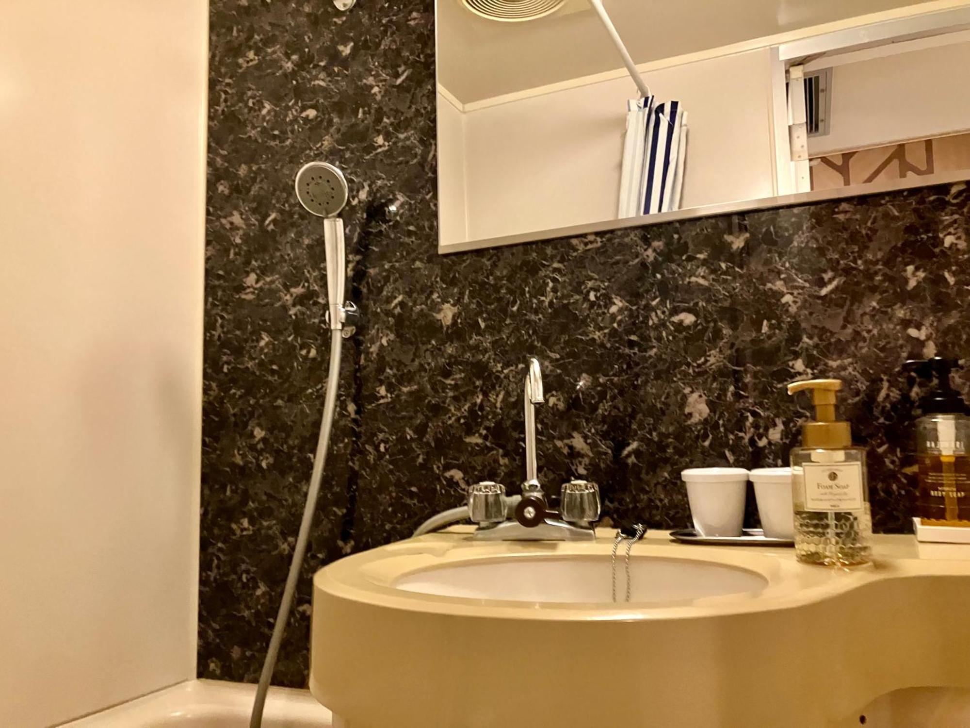 Hotel Livemax Mihara Ekimae Ngoại thất bức ảnh
